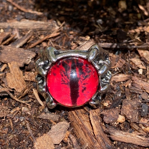 Vintage-Style Punk Large Red Dragon Eye Silver Alloy Adjustable Ring H217 - Picture 1 of 16